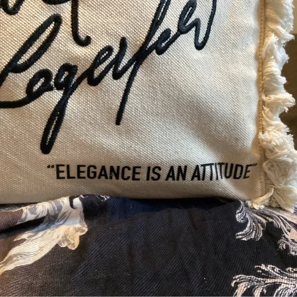 Karl Lagerfeld Cream and Black Tote Bag “ ELEGANCE IS AN ATTITUDE” NWOT - Picture 3 of 14